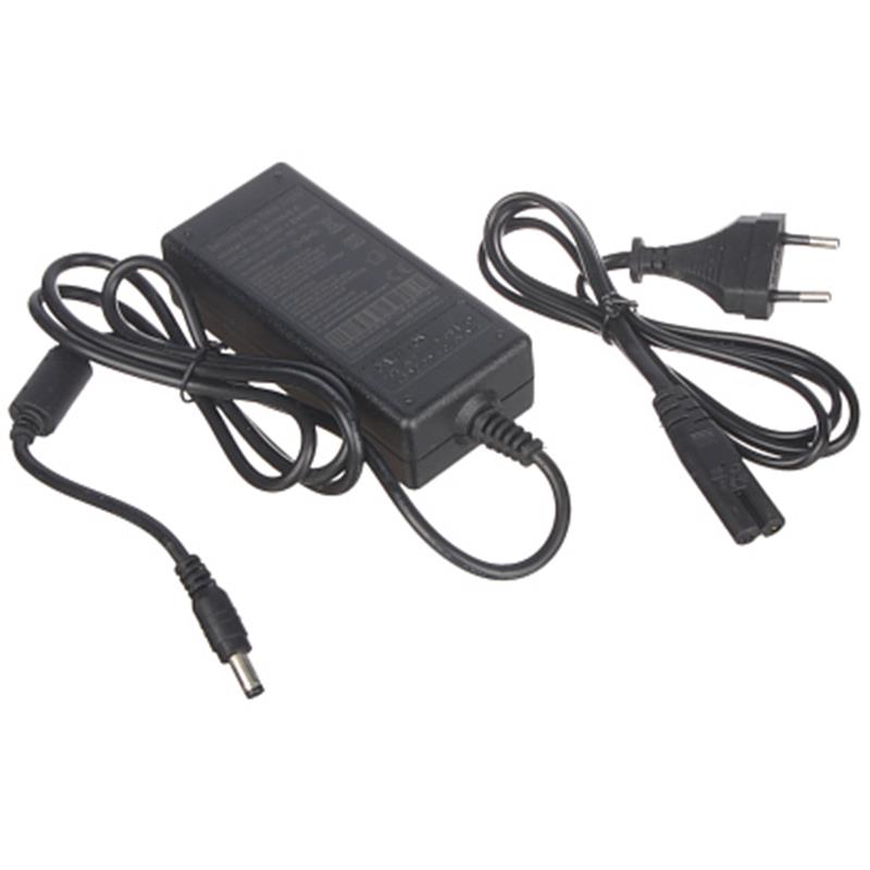 NAPAJALNI ADAPTER 12V/3A/5.5