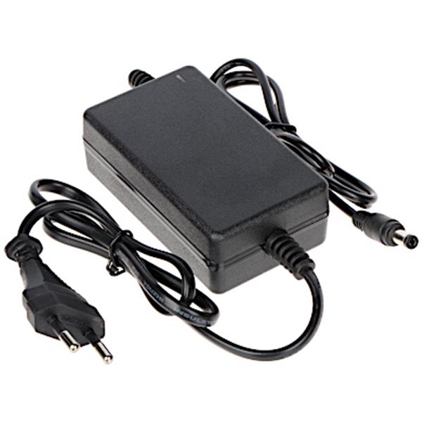 NAPAJALNI ADAPTER 12V/2A/5.5